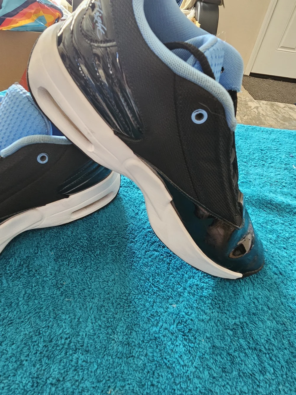 Jordan Max Aura 6 Sneakers